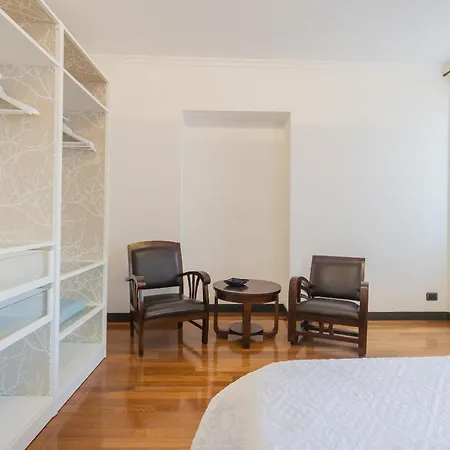 By Rent Appartement