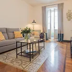 By Rent Apartamento