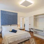 By Rent Apartamento *