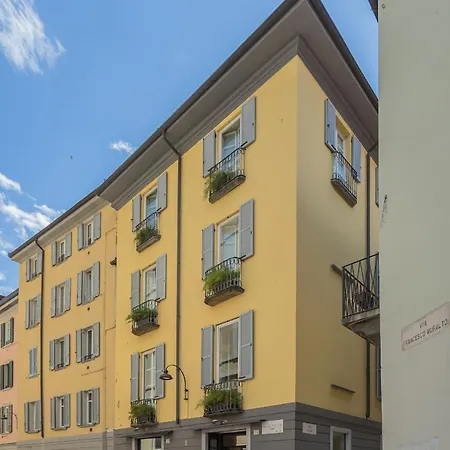 By Rent Apartment Como