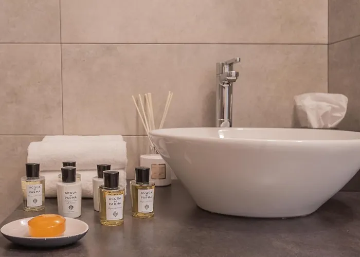 아파트 By Rent 코모