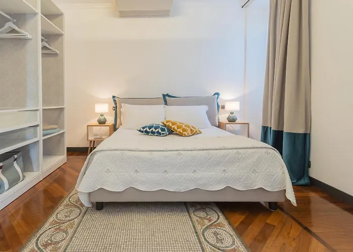 By Rent דירה קומו
