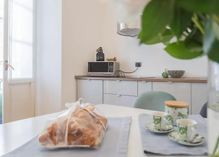 By Rent קומו